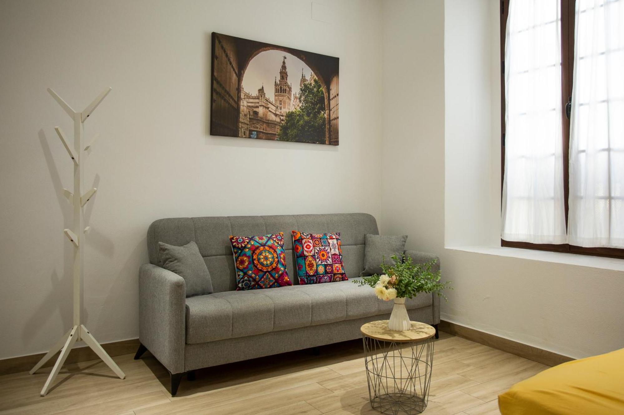 Wish Suite Cervantes Seville Exterior photo
