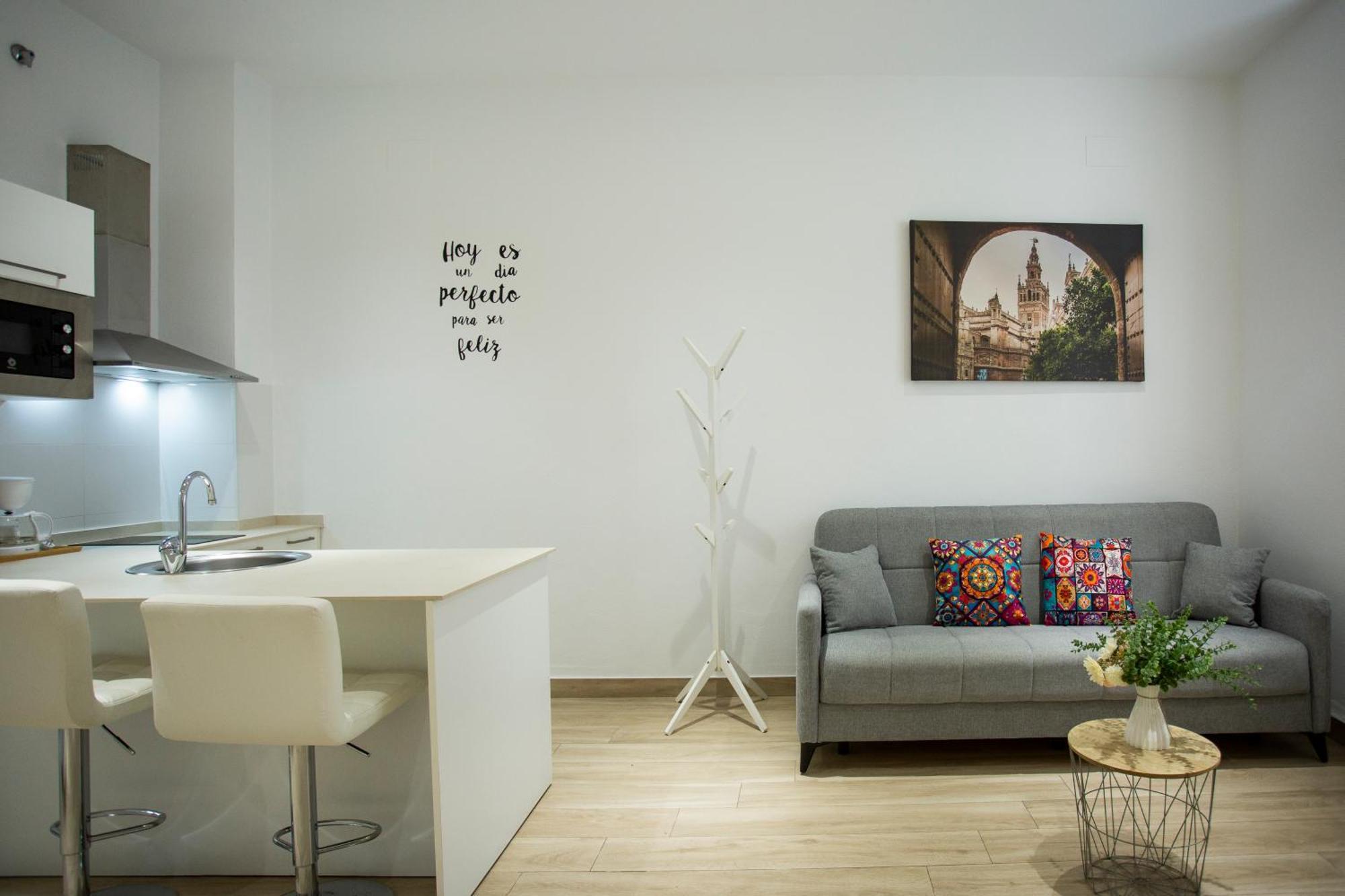 Wish Suite Cervantes Seville Exterior photo